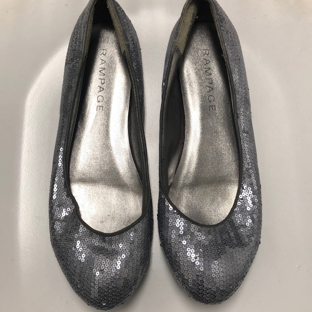 Silver flats